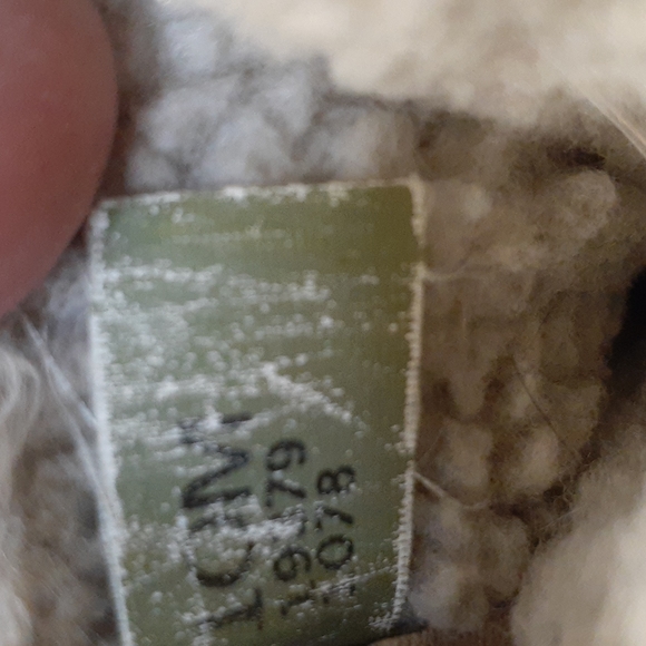 Timberland Women's Sherpa Winter Rain Resistant Boots - Picture 9 of 11